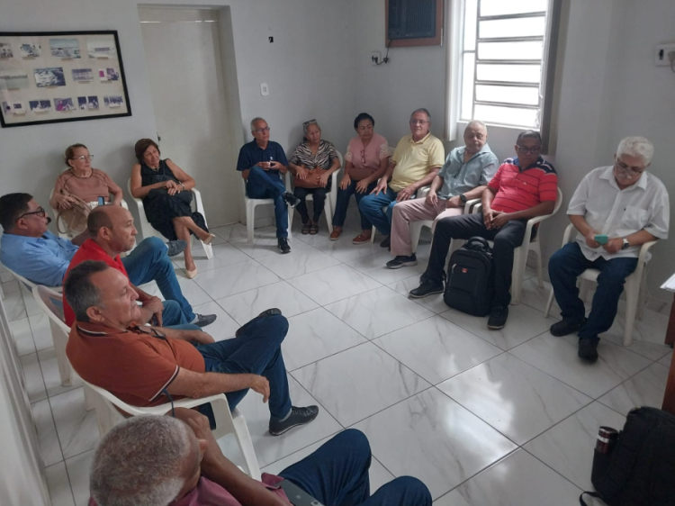 Reforma ameaça concursos e estabilidade dos servidores públicos 